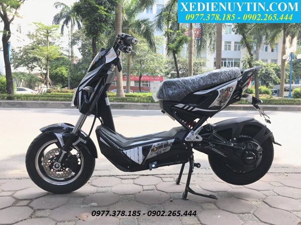 Tại sao xe máy Su Xìpo Suzuki Sport được cho là mẫu xe đặc biệt nhất  tại Việt Nam 415 Uyên Vũ Chuyên trang Xe Máy của MuaBanNhanh  17092016 094107